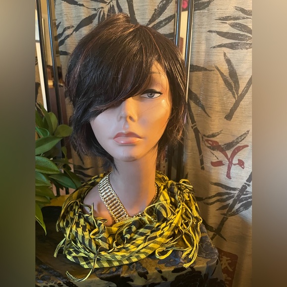 “Roxy” Pixie highlighted human hair wig